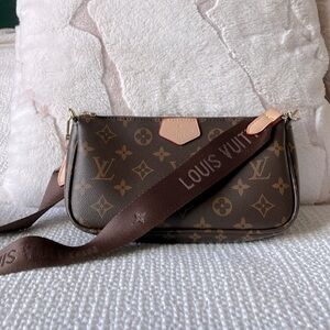 Crossbody purse
